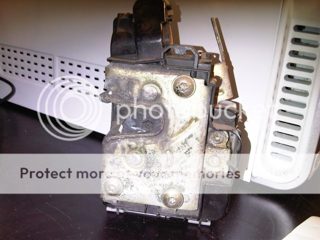 passenger door wont open. VW Vortex Volkswagen Forum