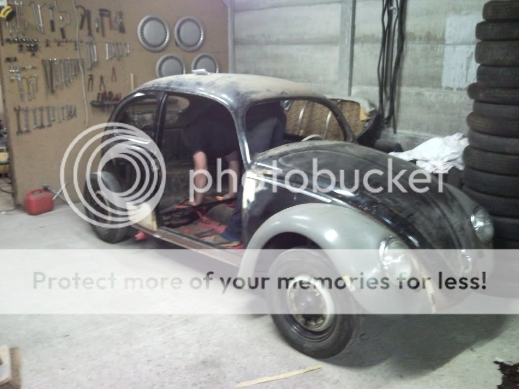 Image may have been reduced in size. Click image to view fullscreen.