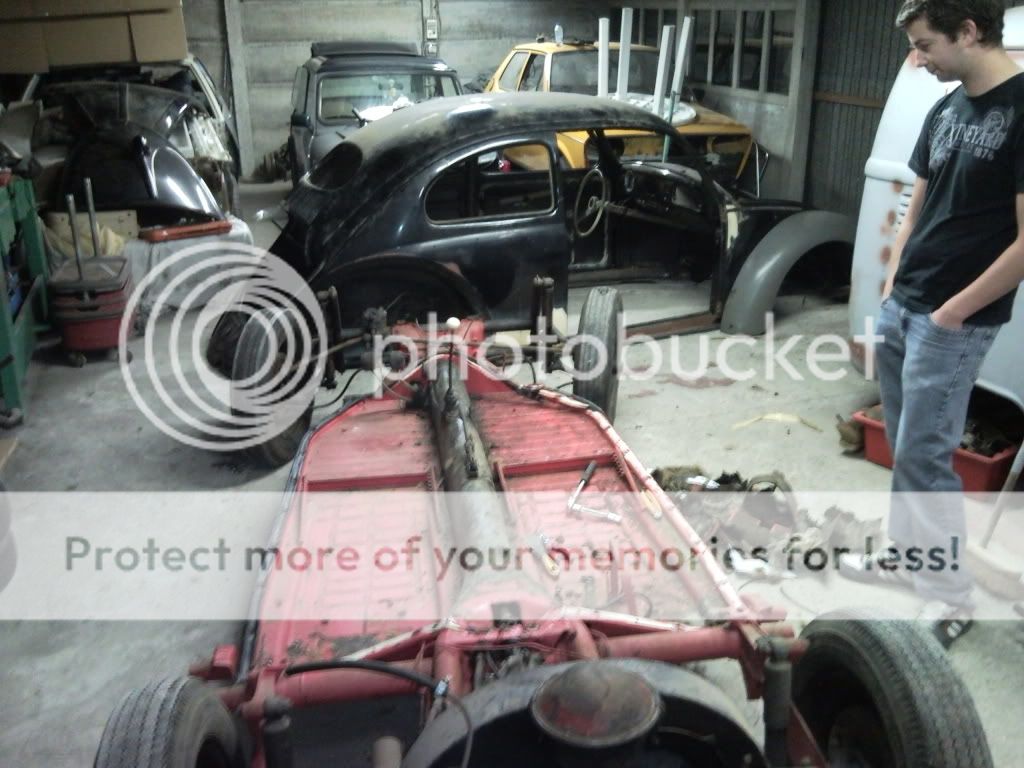 Image may have been reduced in size. Click image to view fullscreen.