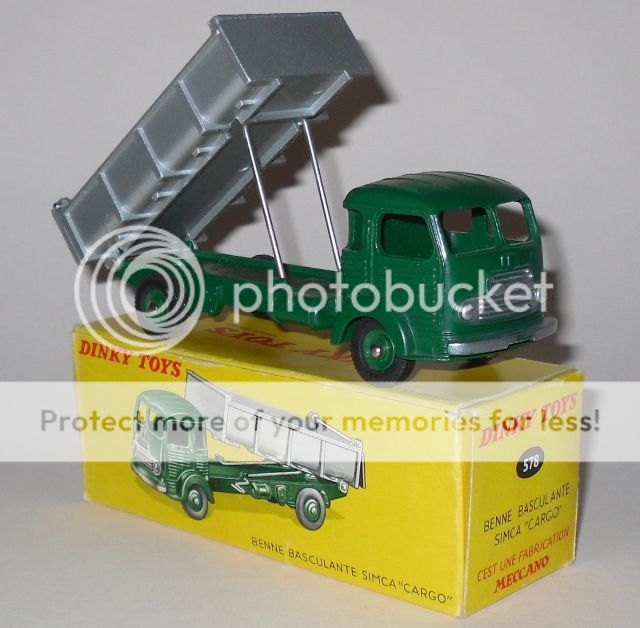 FRENCH DINKY TOYS 578 SIMCA CARGO TIPPER TRUCK BENNE BASCULANTE