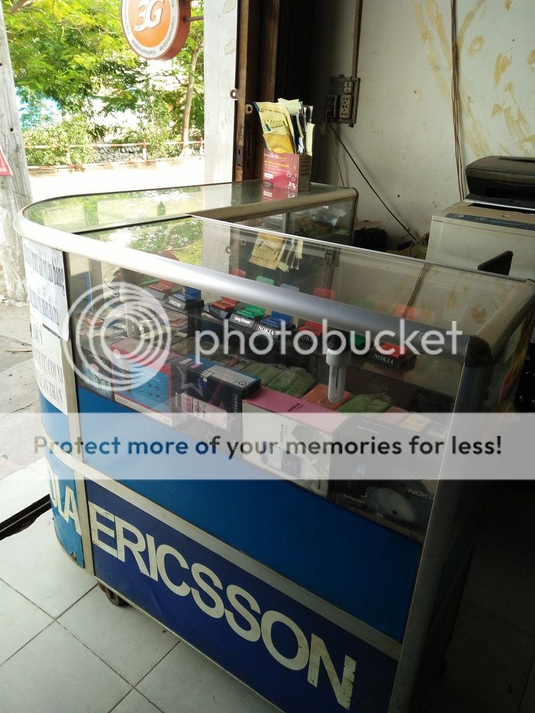 Thanh lý tủ điện thoại