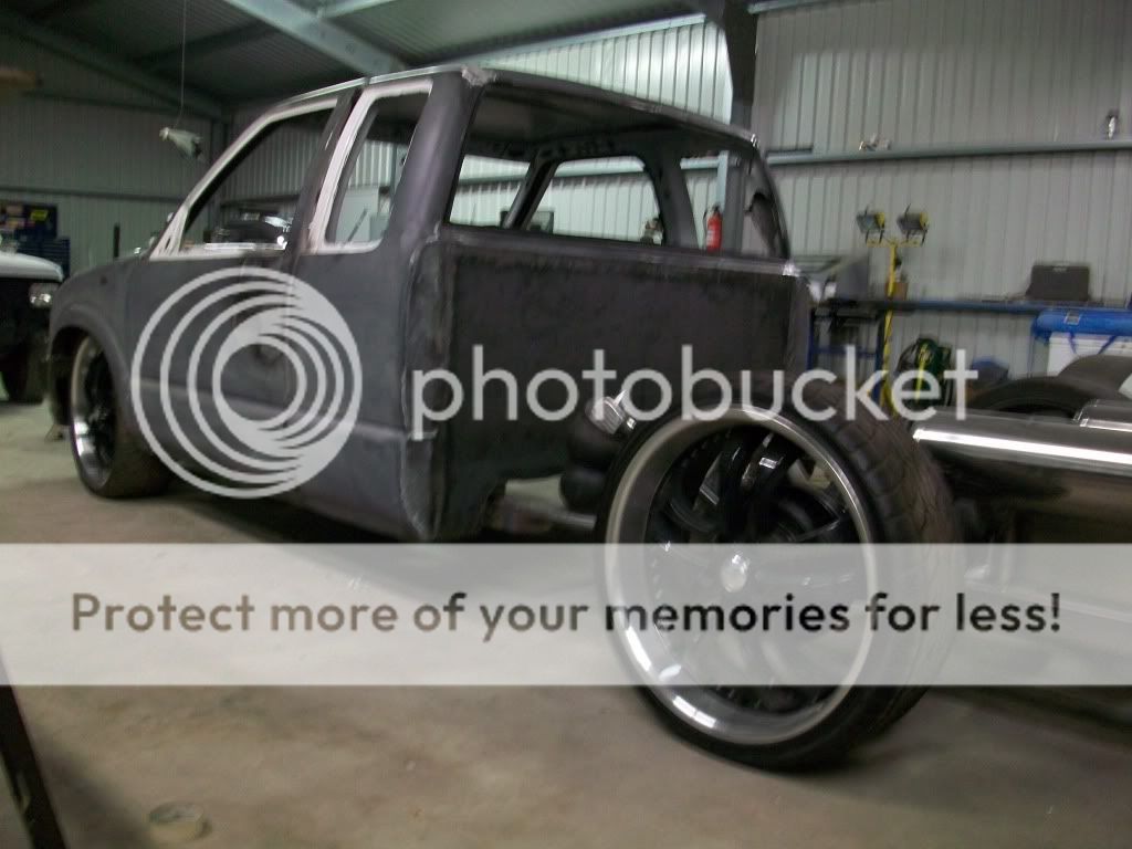 Locked Up (pics of your trucks aired up) S10 Forum