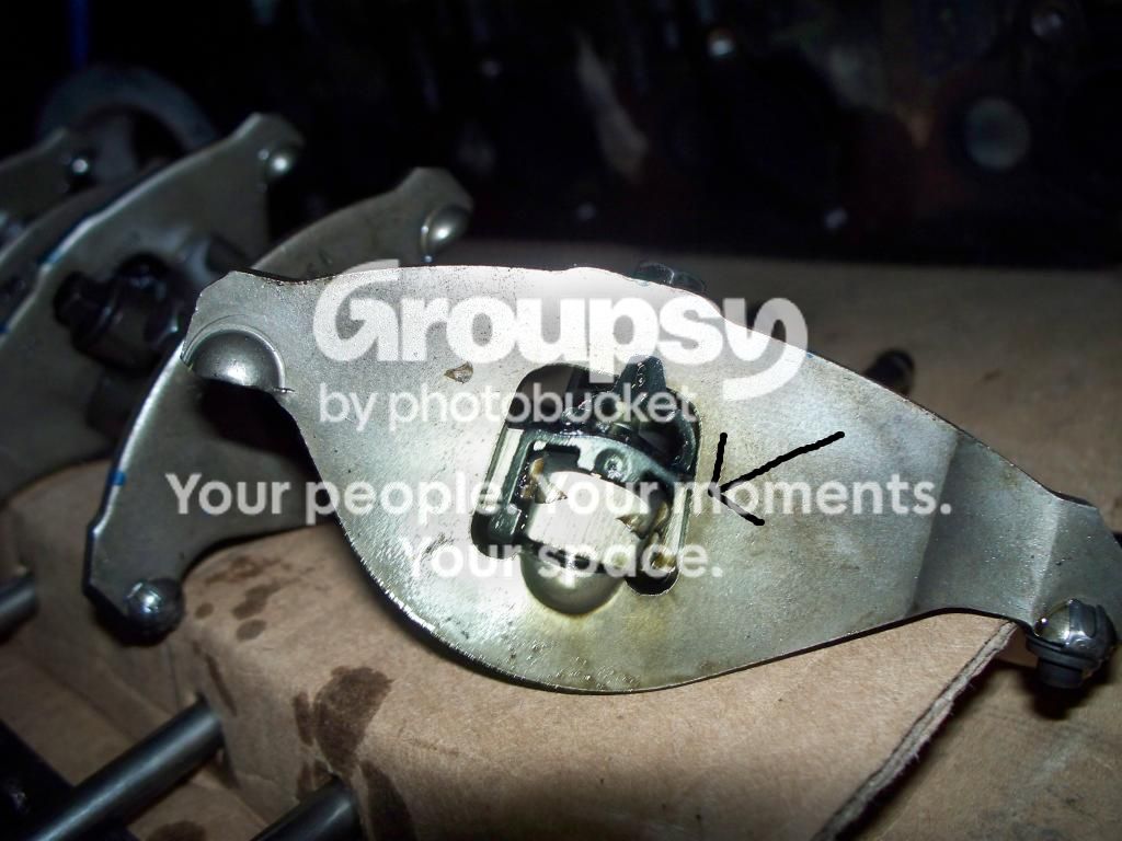 Broken rocker clip | Ford Powerstroke Diesel Forum
